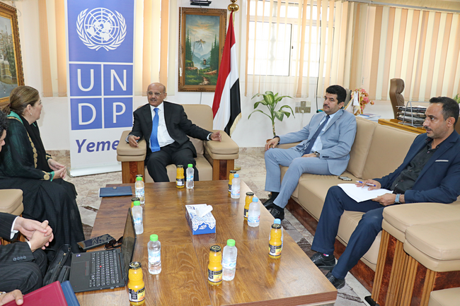 محافظ البنك المركزي يبحث مع ممثلة "UNDP" مستجدات مشروع تطوير أنظمة المدفوعات الوطنية